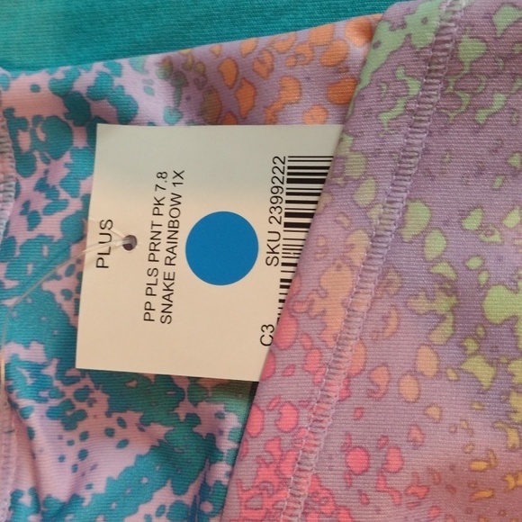 3pc bundle with earrings nwt - Picture 9 of 11